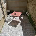 O P'tit 44 + Terrasse Dans Le Vieux Апартаменты Онфлёр