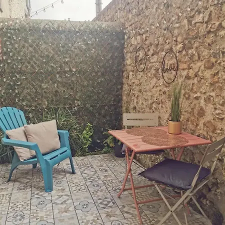 Апартаменты O P'tit 44 + Terrasse Dans Le Vieux