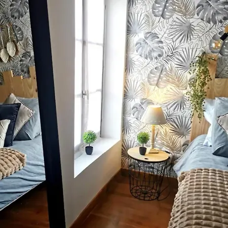 O P'tit 44 + Terrasse Dans Le Vieux Appartement *